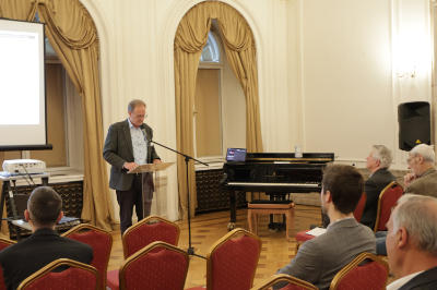 authenticity2025 01 8307 s