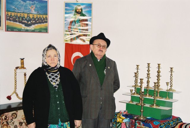 bek_2002_185.jpg