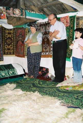bek_2003_250.jpg