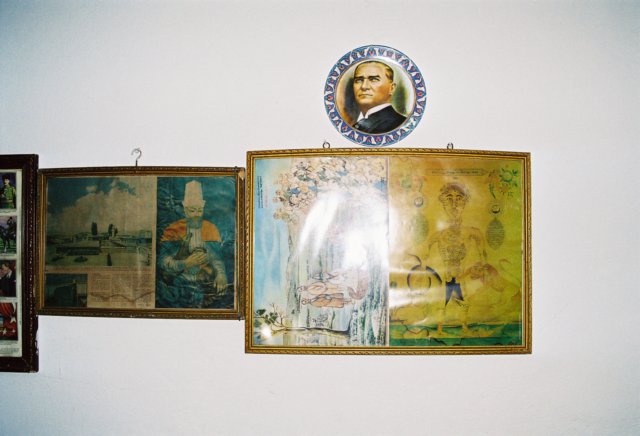 bek_2003_279.jpg