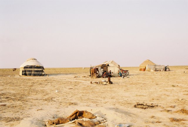 kaz_1997_142p.jpg